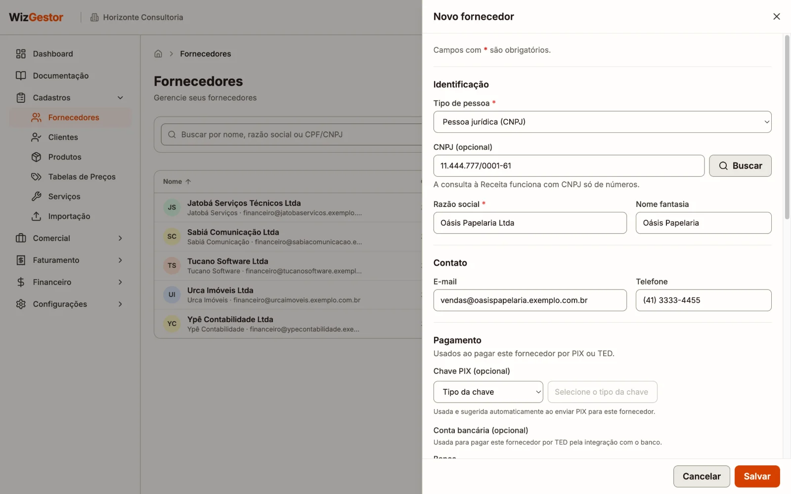 Formulário de novo fornecedor pessoa jurídica com razão social, CNPJ e contato preenchidos
